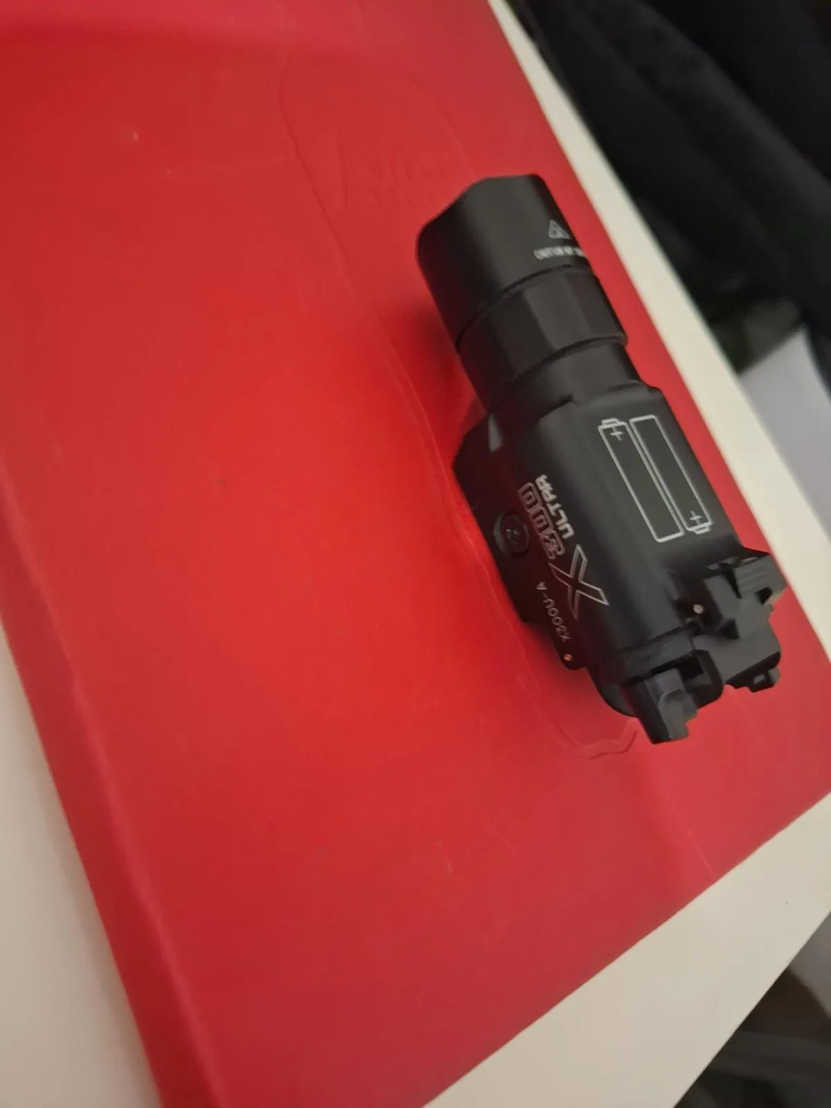 Lanterna x300u — Lanternas & Lasers — Airsoft Market PT