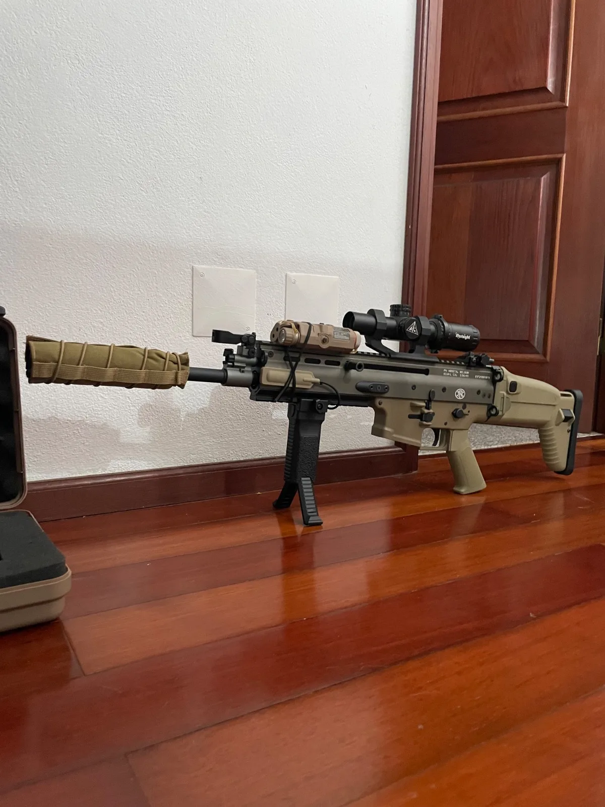 SCAR-L licenciada — Rifles de Assalto (AR/M4/AK) — Airsoft Market PT