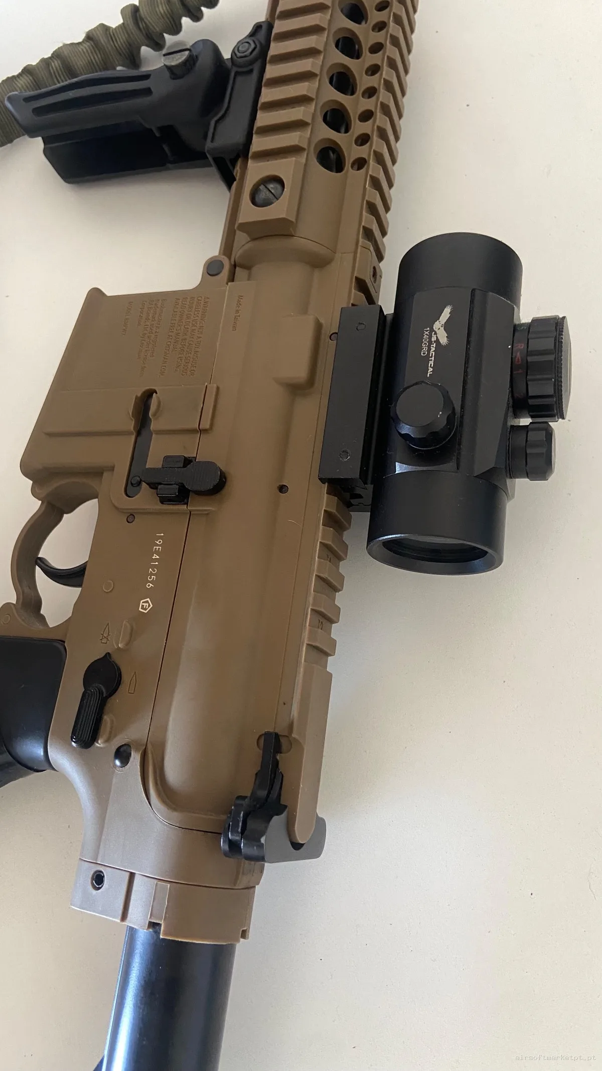 Crosman Bushmaster 4,5mm MPW FULLAUTO — Rifles de Assalto (AR/M4/AK) — Airsoft Market PT (foto 4)