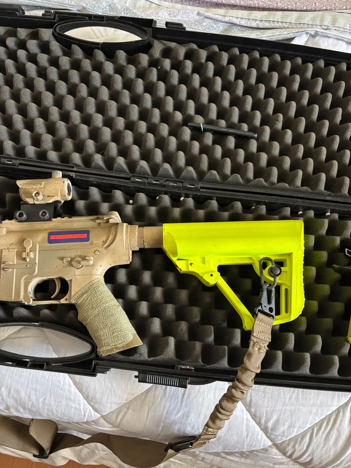 M4A1 ICS Airsoft (Split Gearbox) + Mira Red/Green Dot + Coronha Evolution - foto 3