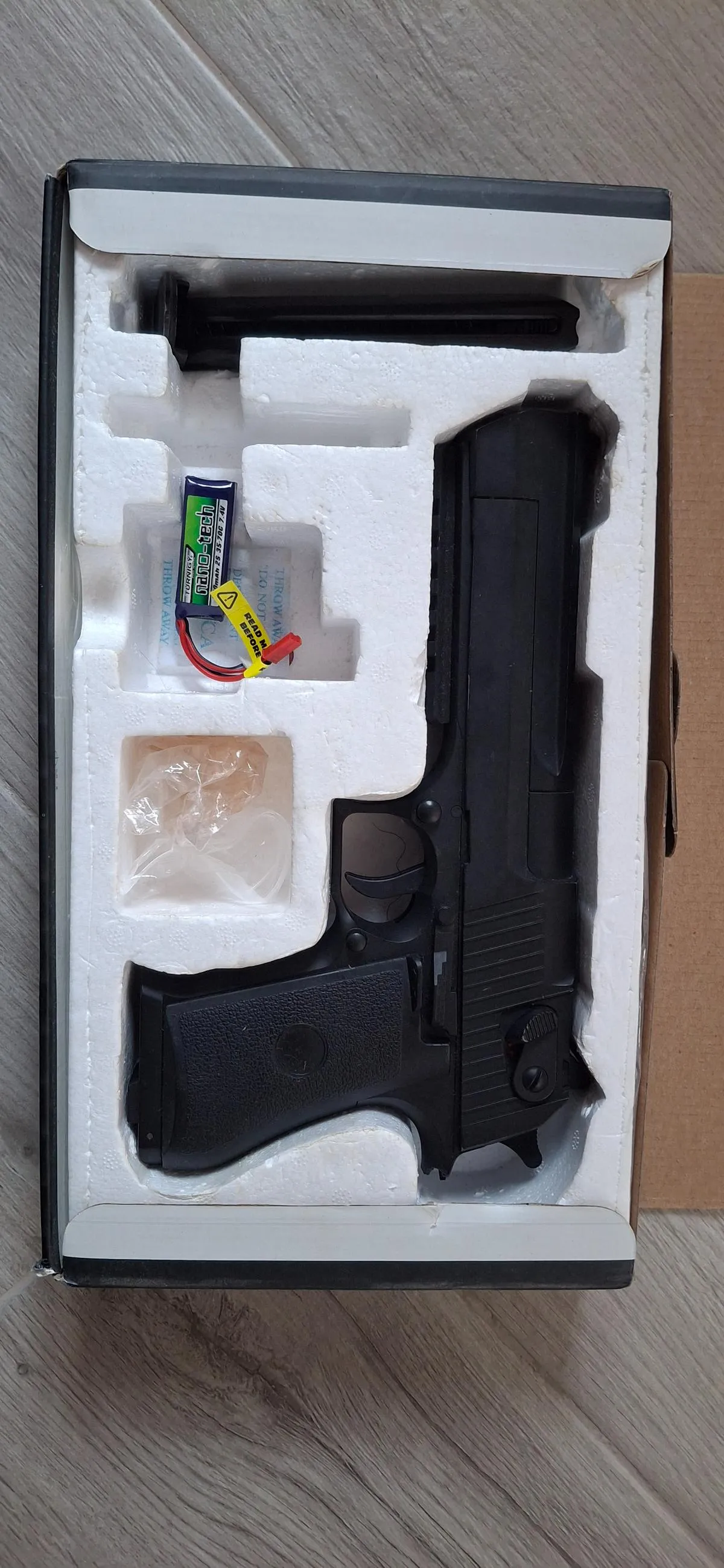 Desert Eagle CM121 Cyma — Pistolas — Airsoft Market PT