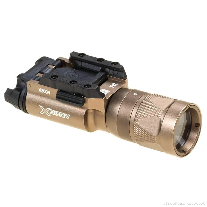 Lanterna Tática Night Evolution X300v Strobe Version Dark Earth — Lanternas & Lasers — Airsoft Market PT