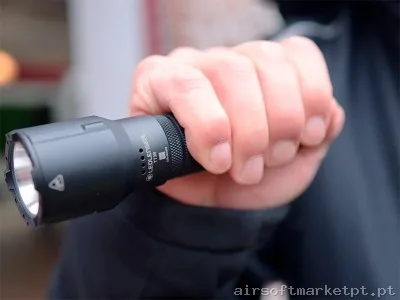 Lanterna TT3R 1900lm Led Lenser — Lanternas & Lasers — Airsoft Market PT (foto 4)