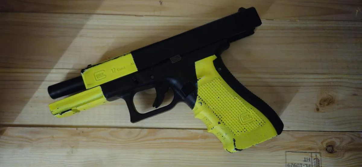 Tokyo Marui Glock 17 Gen.4 + 3 Carregadores - foto 2