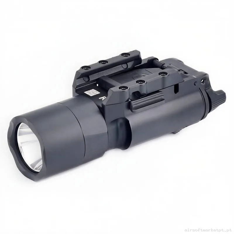 Lanterna Tática Oem 300u preta — Lanternas & Lasers — Airsoft Market PT