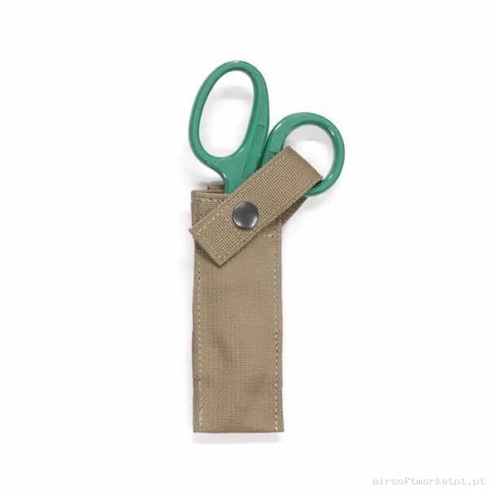 Magazine Pouch Warrior Assault Medical Scissor coyote tan — Coletes & Rigs — Airsoft Market PT