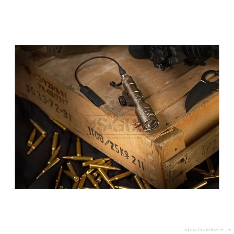 Linterna M600c Ultra 450 Lumenes Scout Weaponlight Tan - Night Evolution — Lanternas & Lasers — Airsoft Market PT (foto 2)