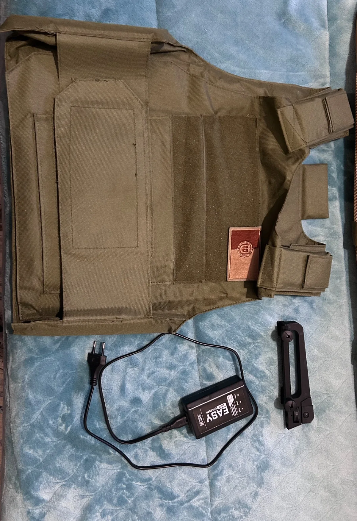 Pack Completo Airsoft - Réplica M4 Specna Arms + Equipamento - foto 2