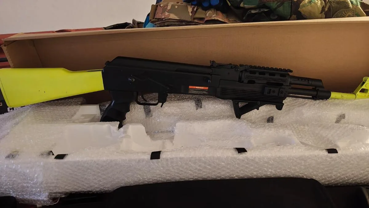 AK 47  AEG CYMA