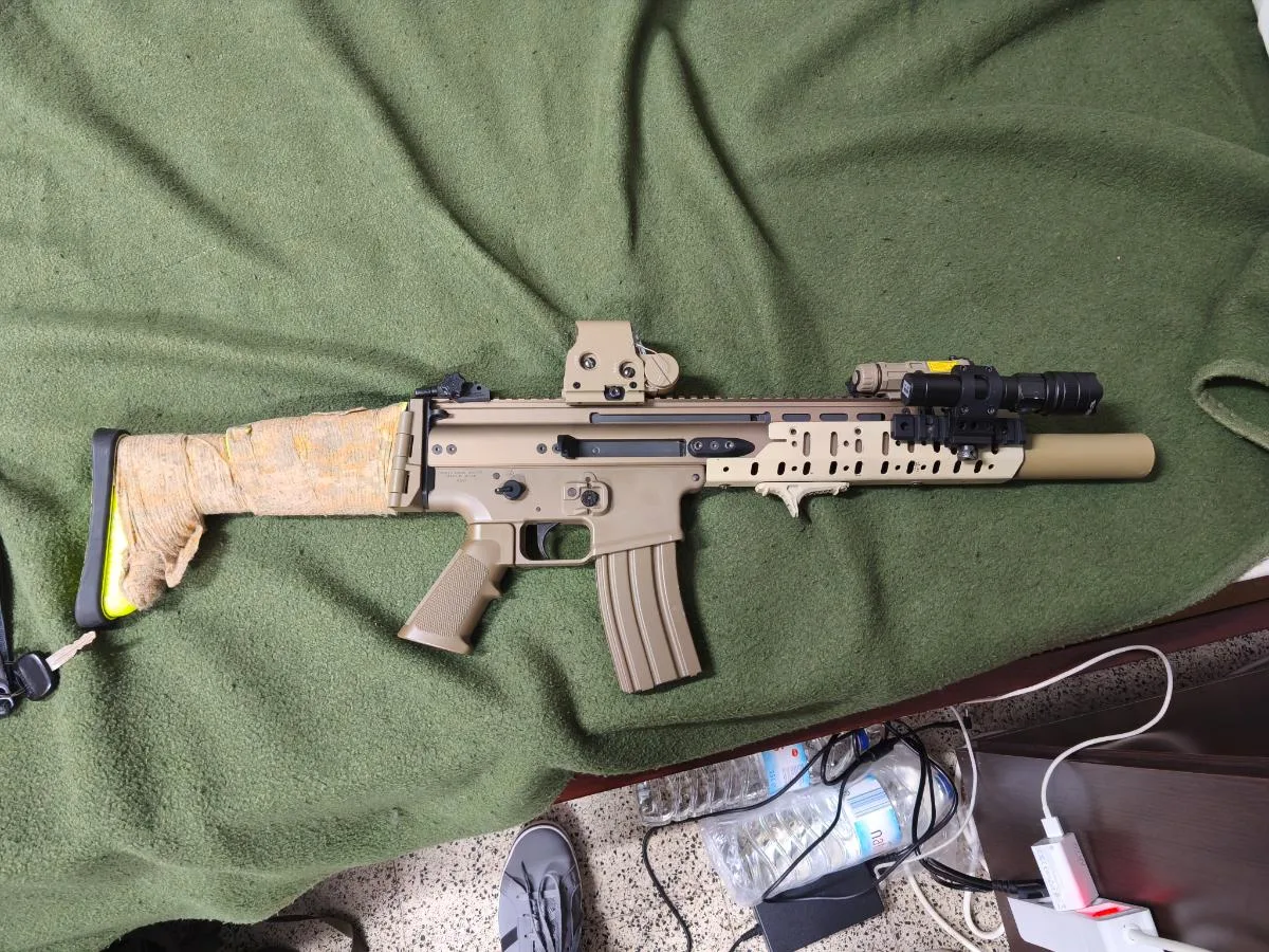 SCAR L aNGRS