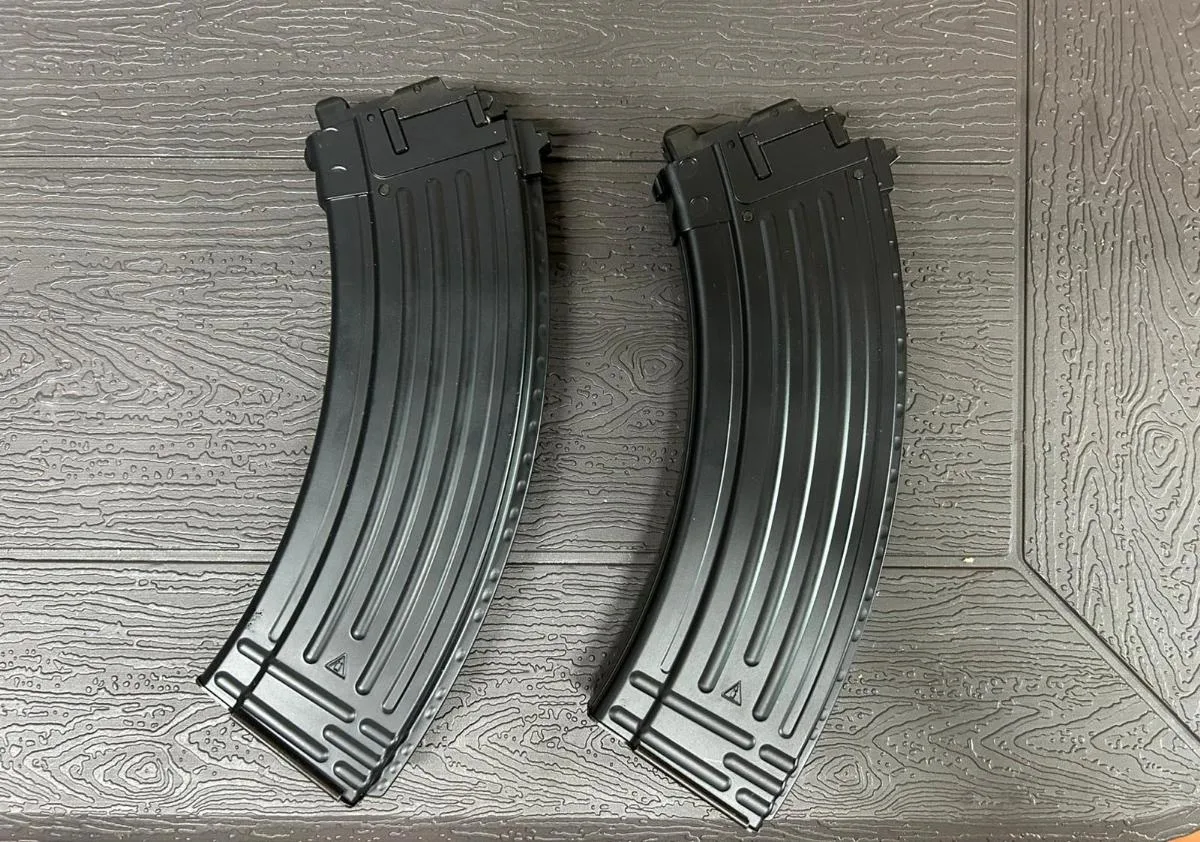 WTS - Custom TM AKM + 4 Mags - foto 3