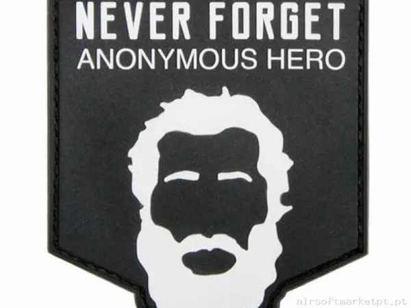 Parche Goma Relieve Duel Code Anonymous Hero — Patches & Decoração — Airsoft Market PT