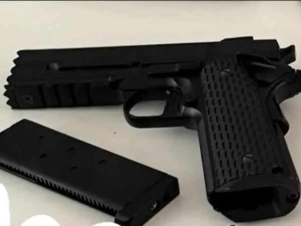 Arma airsoft full metal — Pistolas — Airsoft Market PT