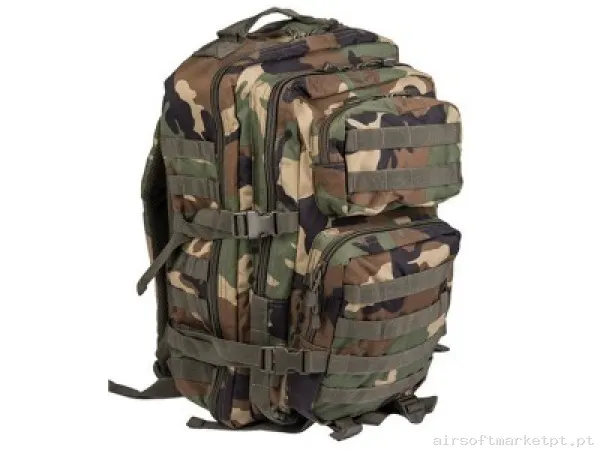 Mochila tática 36 l Mil-Tec Woodland — Sacos & Mochilas — Airsoft Market PT