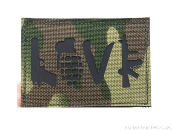 PARCHE DE TELA ARMAS LOVE MULTICAM — Patches & Decoração — Airsoft Market PT