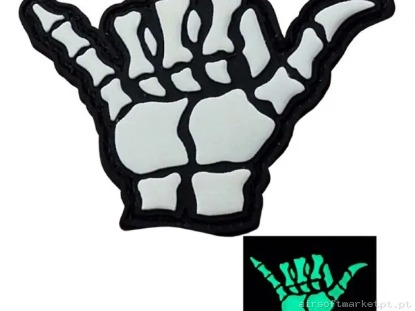PARCHE GOMA RELIEVE OEM MANO ESQUELETO F17 FLUORESCENTE — Patches & Decoração — Airsoft Market PT