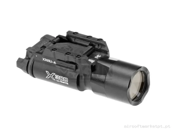 LINTERNA NIGHT EVOLUTION X300U PARA PISTOLA NEGRA — Lanternas & Lasers — Airsoft Market PT
