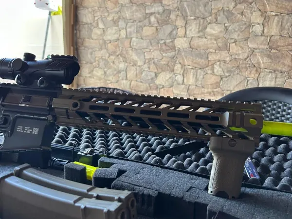 Specna Arms SA-E15 EDGE AEG – Full Upgrades – Impecável — Rifles de Assalto (AR/M4/AK) — Airsoft Market PT