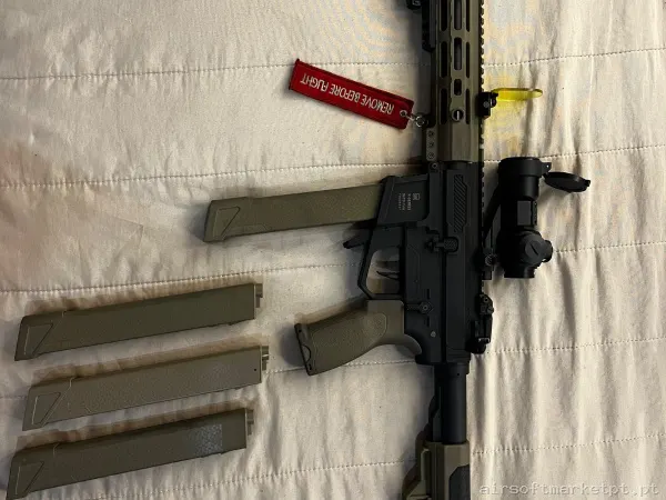 Specna arms — Rifles de Assalto (AR/M4/AK) — Airsoft Market PT