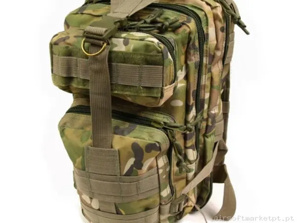MOCHILA COMPACT ASSAULT 25L MC — Sacos & Mochilas — Airsoft Market PT
