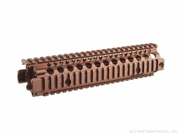 Externo Guardamão Mk18 Madbull Daniel Defense Sopmod II-RIS II 9.5" Dark Earth — Acessórios & Componentes — Airsoft Market PT