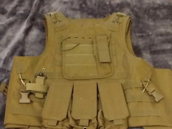Colete — Coletes & Rigs — Airsoft Market PT