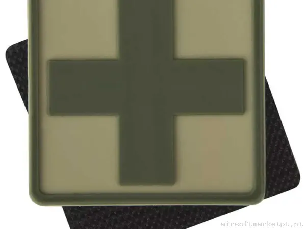 Parche de borracha em relevo Helikon-Tex Medic Cross Patch Khaki — Patches & Decoração — Airsoft Market PT